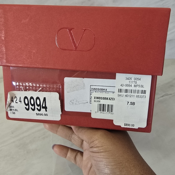 Valentino Leather Sandals - Picture 8 of 9